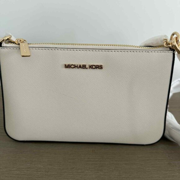 Michael Kors Outlet Jet Set Medium Saffiano Leather Crossbody Bag - Picture 3 of 9